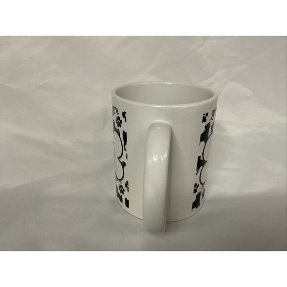 THATWEAR BEST PUG MOM EVER WHITE CERAMIC WITH BLACK PAWS PUGS COFFEE TEA MUG - Picture 4 of 7